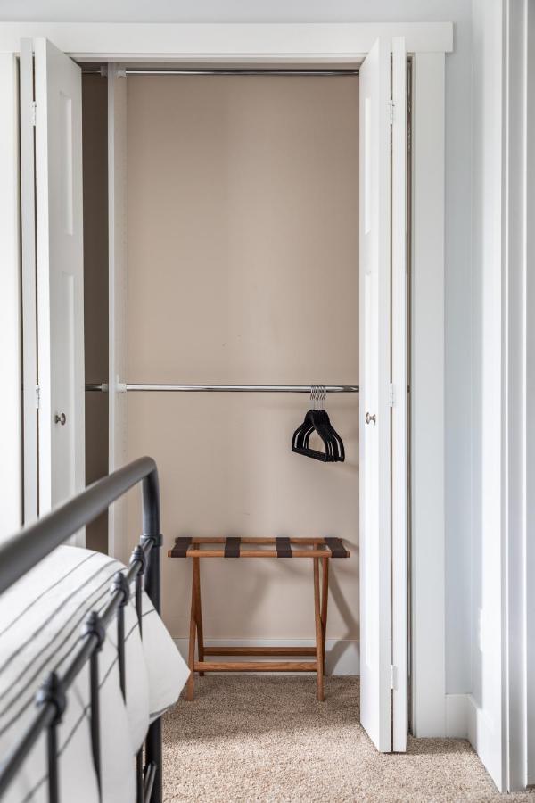 “Hygge” 3Bdr Townhouse, Close To Beach, Park & Wineries! مدينة ترافيرز المظهر الخارجي الصورة